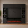 Luxe visgraat cinewall met elektrische sfeerhaard, open displayvakken en zwarte houtlook afwerking in moderne woonkamer.